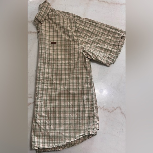 Carhartt Mens  Large Green/Beige Plaid Short Sleeve Button Down Shirt. - Picture 5 of 5